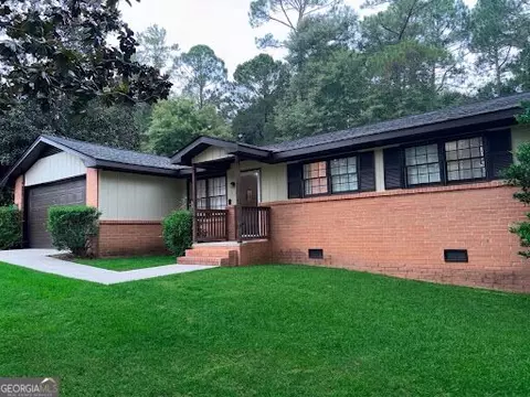 121 E Richardson St, Oxford, GA 30054