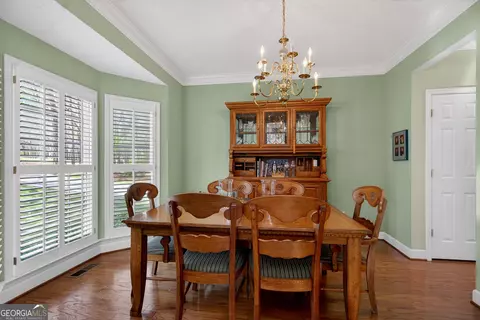 Dining - 227 Ashford Cir, Lagrange, GA 30240 photo 2 of 3