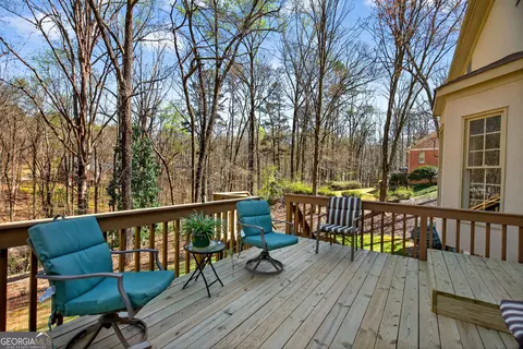 Exterior - 227 Ashford Cir, Lagrange, GA 30240 photo 8 of 13