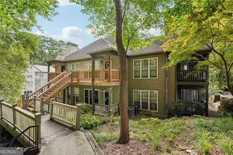 403 Mill Pond Ct SE, Smyrna, GA 30082
