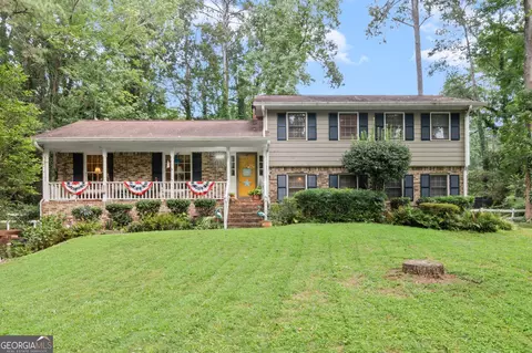 2191 Brookfield Cir, Lawrenceville, GA 30043