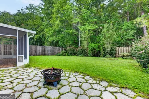 Exterior - 137 Spring Lakes Dr, Savannah, GA 31407 photo 2 of 4