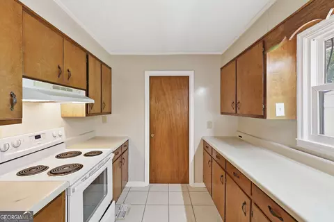 Kitchen - 6344 Mize Rd, Toccoa, GA 30577 photo 3 of 3