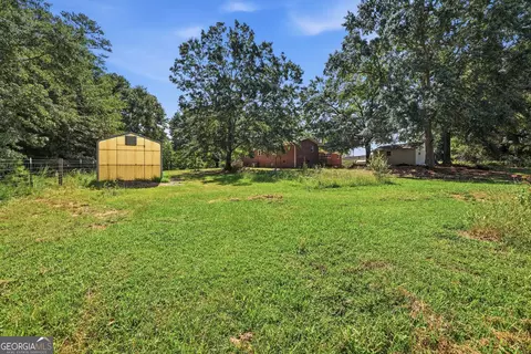 Exterior - 6344 Mize Rd, Toccoa, GA 30577 photo 6 of 18