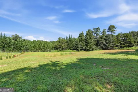 Exterior - 6344 Mize Rd, Toccoa, GA 30577 photo 8 of 18