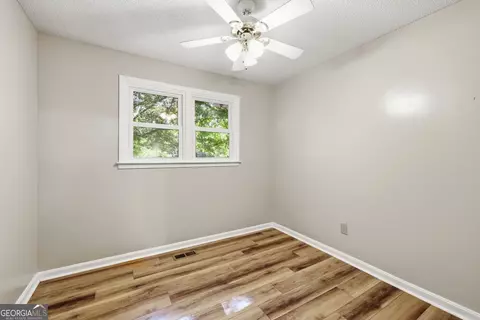 Bedroom - 6344 Mize Rd, Toccoa, GA 30577 photo 1 of 6