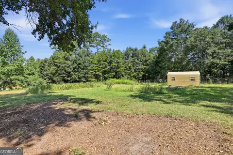 Exterior - 6344 Mize Rd, Toccoa, GA 30577 photo 9 of 18