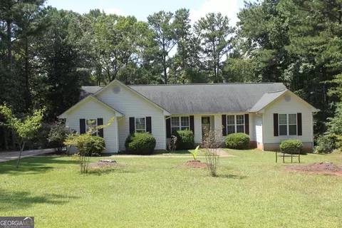 367 Pine Knoll Dr, Warm Springs, GA 31830