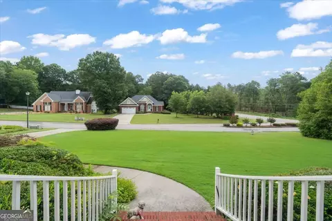 Exterior - 2011 Windfield Dr, Monroe, GA 30655 photo 5 of 6