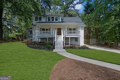 302 Hickory Ln, Canton, GA 30115