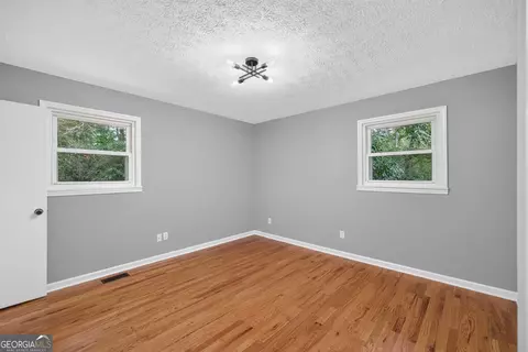 Bedroom - 3141 Highway 172 E, Bowman, GA 30624 photo 3 of 4