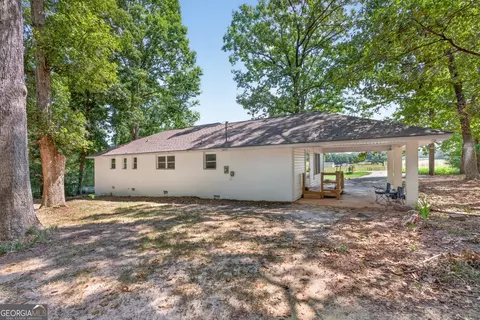 Exterior - 3141 Highway 172 E, Bowman, GA 30624 photo 2 of 4