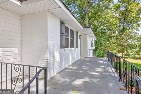 Exterior - 3141 Highway 172 E, Bowman, GA 30624 photo 1 of 4