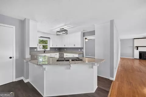 Kitchen - 3141 Highway 172 E, Bowman, GA 30624 photo 2 of 6