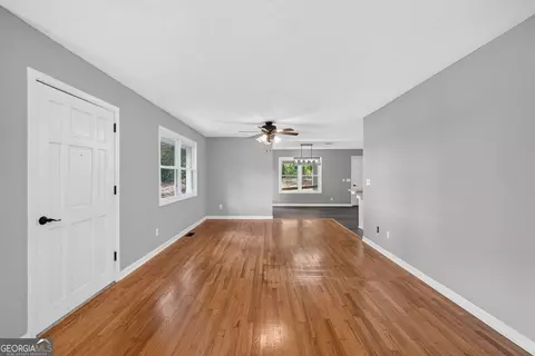 Living - 3141 Highway 172 E, Bowman, GA 30624 photo 5 of 5