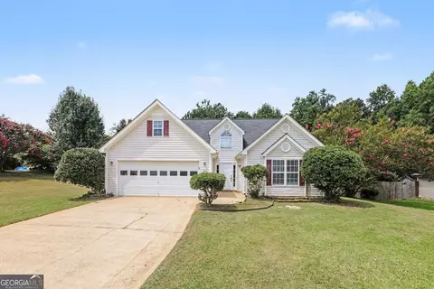 110 Mcintosh Estates Dr, Sharpsburg, GA 30277