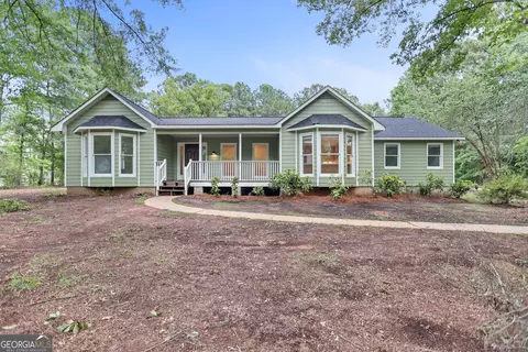 114 Pine Knoll Dr, Warm Springs, GA 31830