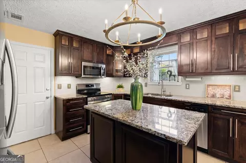 Kitchen - 2431 Stonebridge Ln, Duluth, GA 30096 photo 1 of 3