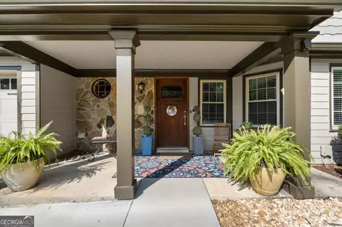 Exterior - 2431 Stonebridge Ln, Duluth, GA 30096 photo 10 of 11