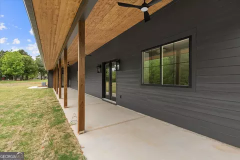 Exterior - 112 Summit Ln, Bremen, GA 30110 photo 15 of 20