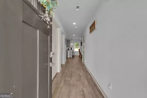 Entry Way - 706 Windstream Dr, Lagrange, GA 30241 photo 1 of 3