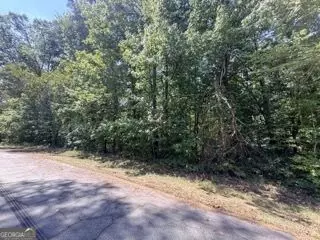82 Crescent Dr, Toccoa, GA 30577 photo 5