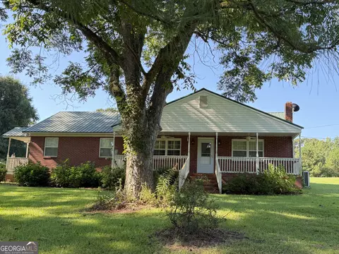 1878 Jesse Cole Rd, Manchester, GA 31816
