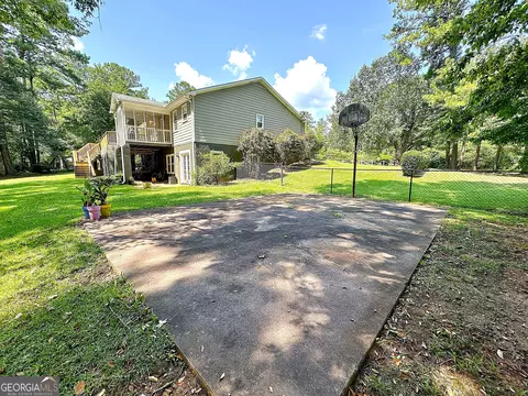 Exterior - 5 Smokemont Dr, Lagrange, GA 30241 photo 8 of 11