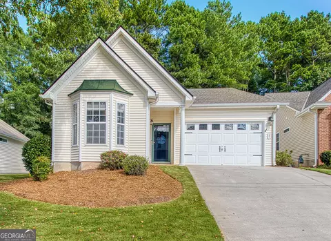 57 Garden Grv, Newnan, GA 30265
