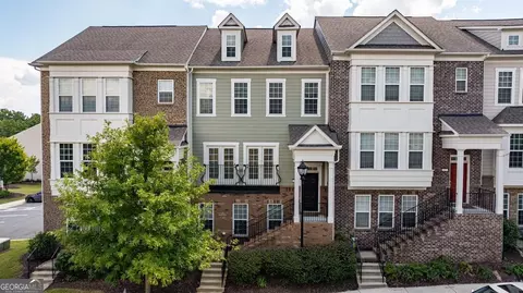 327 Hudson Way, Woodstock, GA 30189