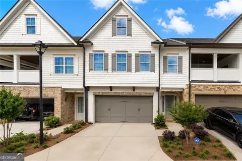 468 Springer Bnd NW, Marietta, GA 30060