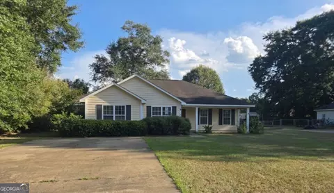 107 Tallulah Ln, Leesburg, GA 31763