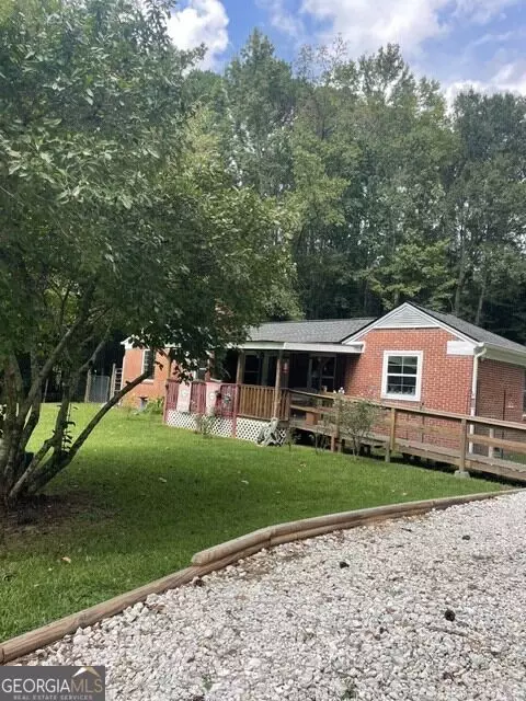 114 Maple Dr, Hogansville, GA 30230