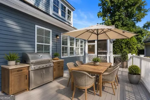 1100 Mira Vista Cv, Greensboro, GA 30642