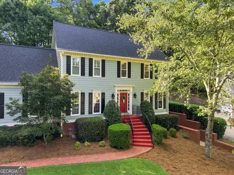 952 Hawkhorn Ct, Alpharetta, GA 30005