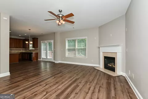 Living - 3565 Flycatcher Way, Duluth, GA 30097 photo 4 of 7