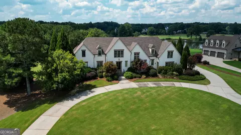 745 Tralee Dr, Fayetteville, GA 30215