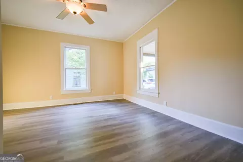 Living - 3 Bay St, Covington, GA 30014 photo 5 of 6