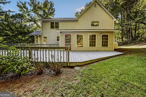 Exterior - 106 Mckinley Cir, Lagrange, GA 30240 photo 9 of 22