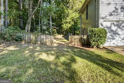Exterior - 106 Mckinley Cir, Lagrange, GA 30240 photo 10 of 22