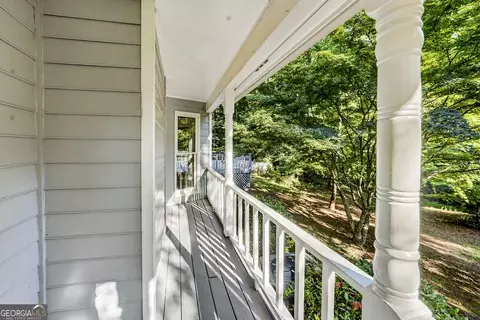 Exterior - 106 Mckinley Cir, Lagrange, GA 30240 photo 5 of 22