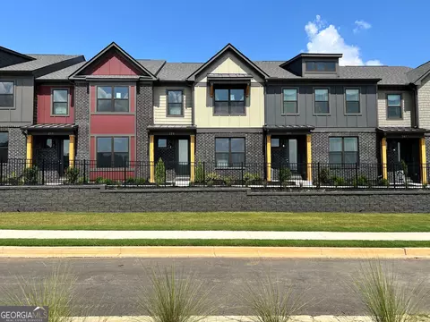 255 Barracks Way #875, Hoschton, GA 30548