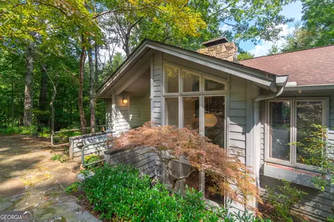 70 Doe Run, Sautee Nacoochee, GA 30571