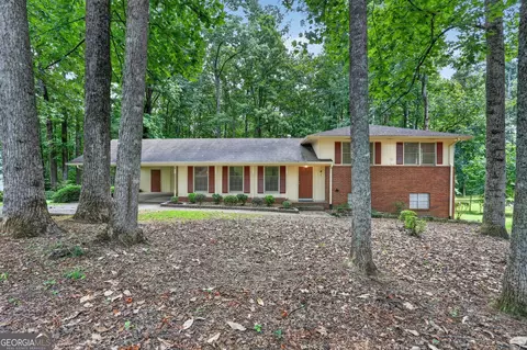 9278 Seminole Rd, Jonesboro, GA 30236