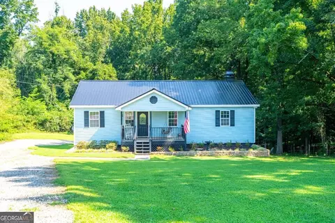 295 Perkins Cir, Cumming, GA 30028