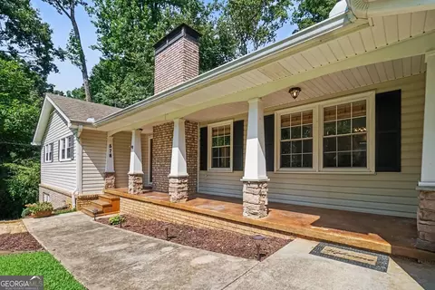 578 Glennhaven Dr NW, Marietta, GA 30064