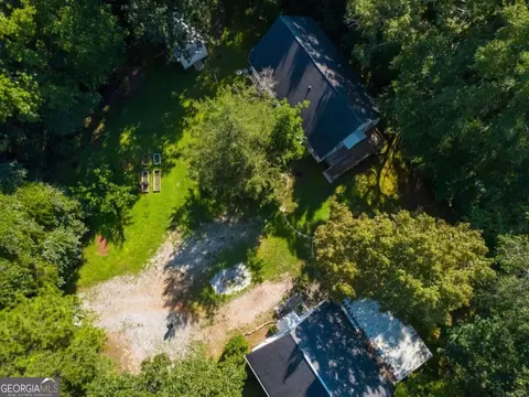 Exterior - 406 Covered Bridge Rd, Covington, GA 30016 photo 5 of 7