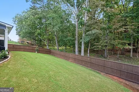 Exterior - 588 Calgary Downs Dr, Winder, GA 30680 photo 5 of 7