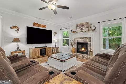 Living - 588 Calgary Downs Dr, Winder, GA 30680 photo 1 of 1