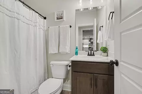 Bath - 588 Calgary Downs Dr, Winder, GA 30680 photo 1 of 4